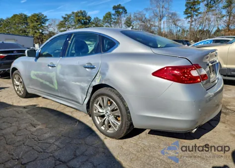 2013 Infiniti M37 X z USA, uszkodzony, nr VIN JN1BY1AR2DM602422